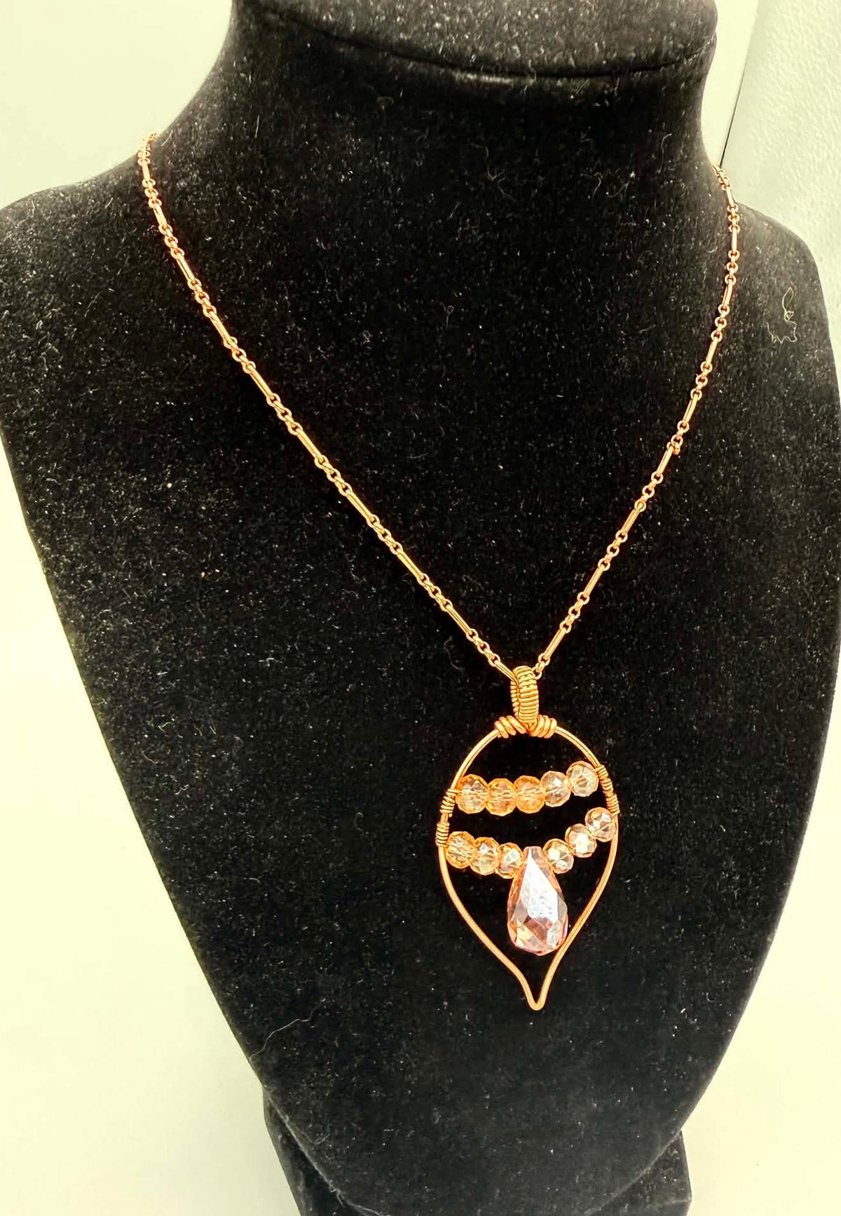 Golden Enchantment Crystal Necklace - Twysted Treasures