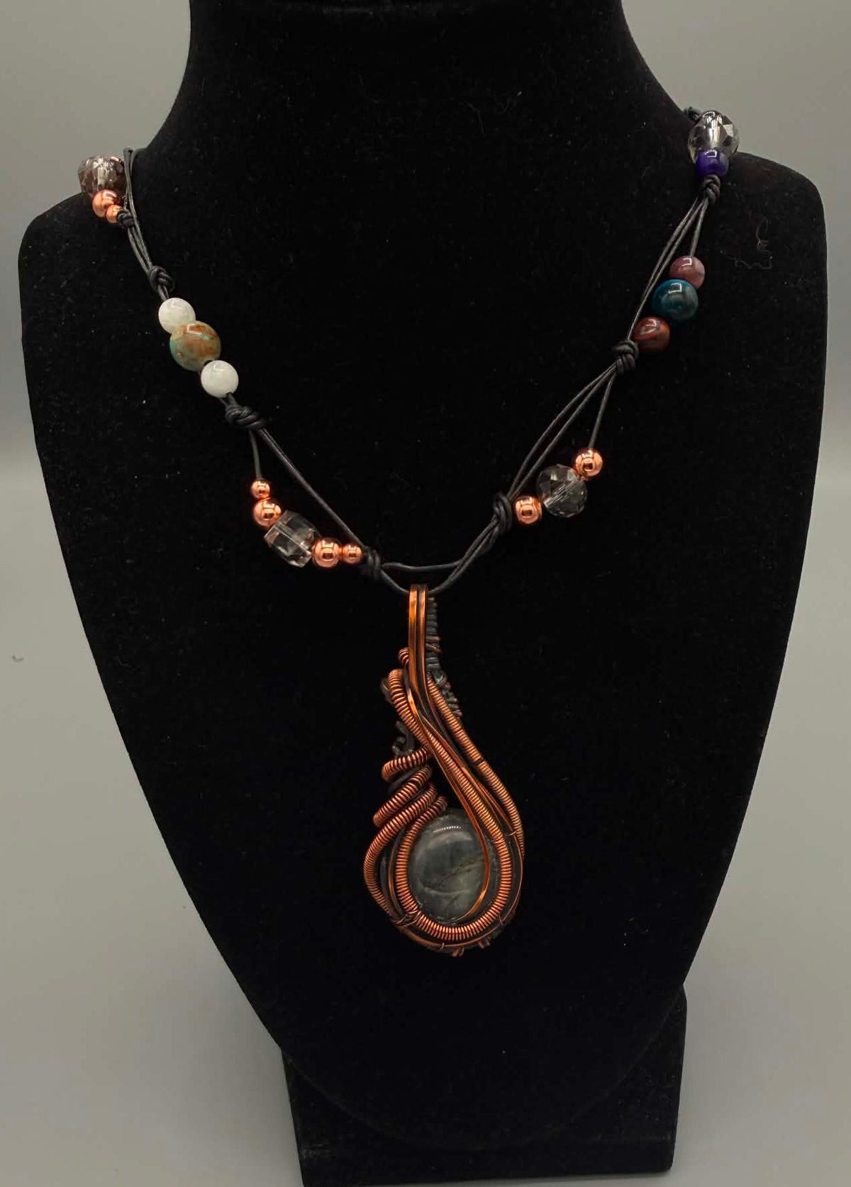 Tides of Transformation Labradorite Necklace - Twysted Treasures